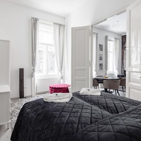 Mystic Dreamy Apartment Boedapest Buitenkant foto